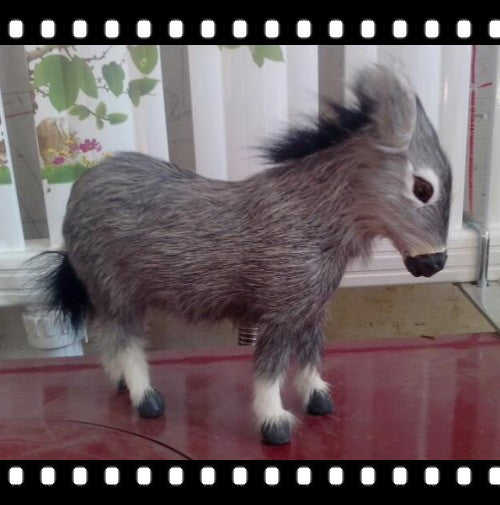 Adornos Artesanales de Burro con Pelaje Simulado