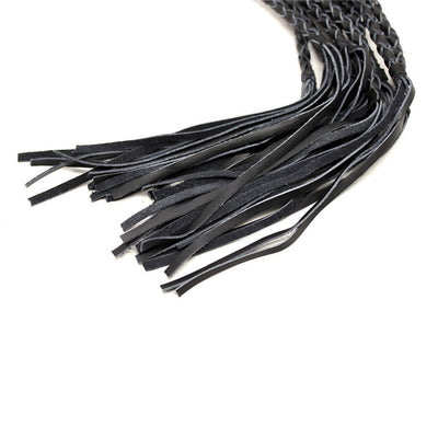 Látigo de Cuero Artesanal Negro para Espectáculos y Accesorios de Escena - Image 6