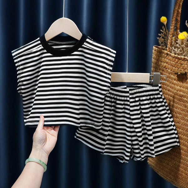 Conjunto de Dos Piezas: Blusa Manga Corta y Pantalón Ancho para Niños