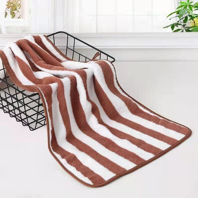Toallas de Baño Coral Fleece con Rayas, Absorbentes y Suaves - Image 9