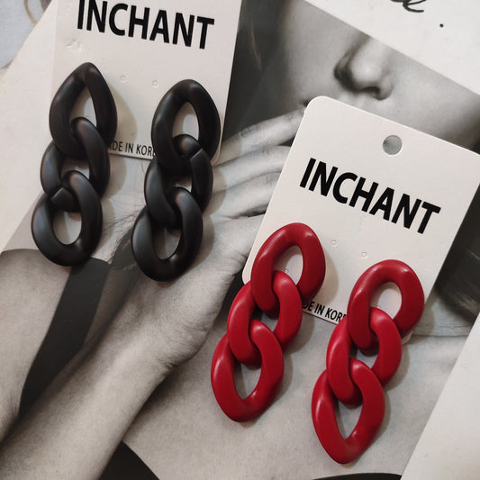 Aretes de Cadena Exagerada con Tachuelas