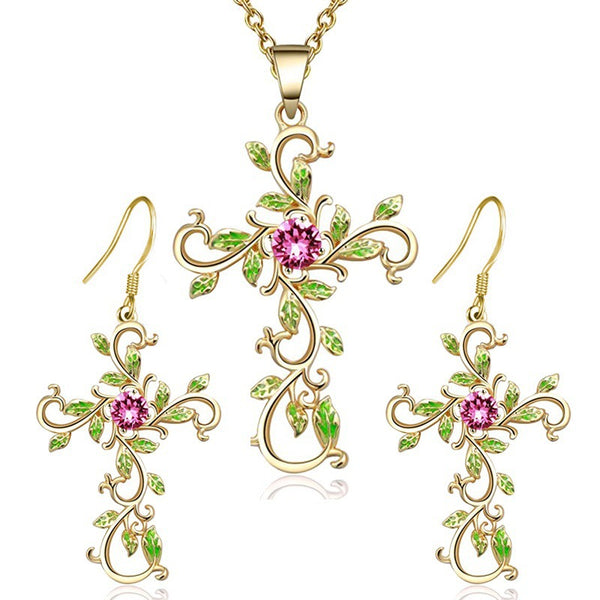 Conjunto de Aretes y Collar con Colgante Cruz en Aleación - Image 4