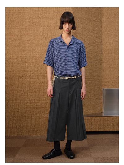 Pantalones Plisados Grises con Detalle Floral - Largo Siete Cuartos - Image 6