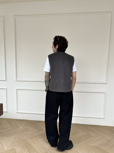 Chaleco Sofisticado Monócroma de Lana Estilo Francés para Hombre - Image 14