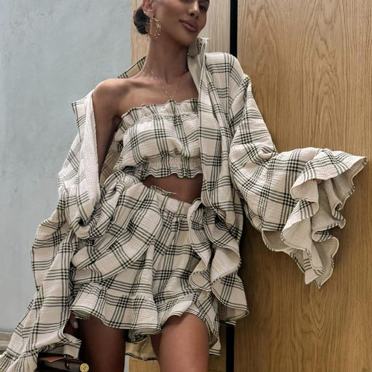 Conjunto Retro de 3 Piezas: Camisa Cuadros Manga Larga, Top Tubo y Shorts - Image 13