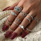 Set de 12 Anillos Articulados con Cristales Brillantes - Diseño Retro Cruzado