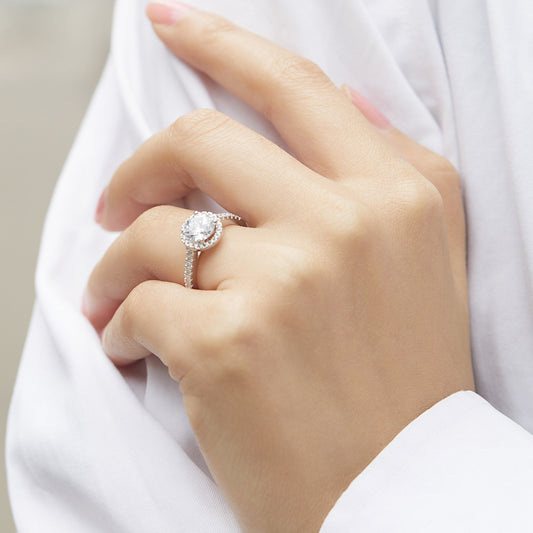 Anillo de Plata S925 Baño de Oro Blanco 18K Propuesta Matrimonial Elegante - Image 2