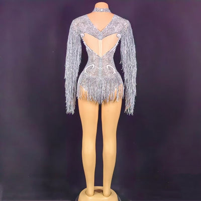 Jumpsuit Elegante para Mujer con Detalles de Perlas y Borlas - Image 4
