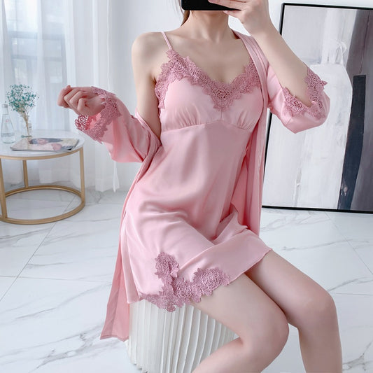 Camisón Corto Sensual con Tirante de Seda Helada y Soporte de Pecho - Image 2