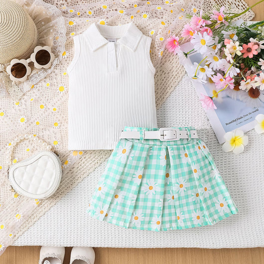 Conjunto de Tres Piezas para Niña: Top Sin Mangas a Rayas con Falda Cuadros Margarita y Cinturón - Image 5