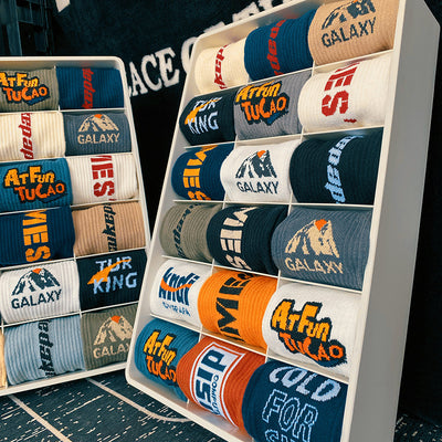 Calcetines Estilo Street con Letras Personalizadas - Image 25