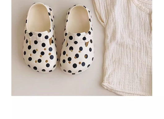 Sandalias Infantiles con Punta Reforzada y Lunares Adorables - Image 23