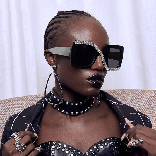 Gafas de Sol Oversized con Montura Fina y Diseño Atrevido