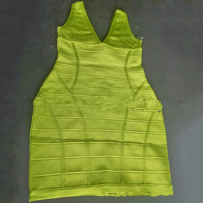 Vestido Bandage Ajustado Escote en V - Diseño Reductor de Cintura - Image 3