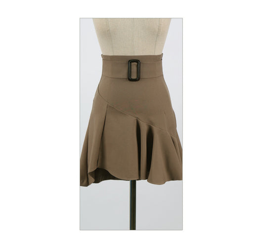 Conjunto Elegante Dos Piezas: Blusa de Encaje Cuello Alto con Falda Volantes - Image 2