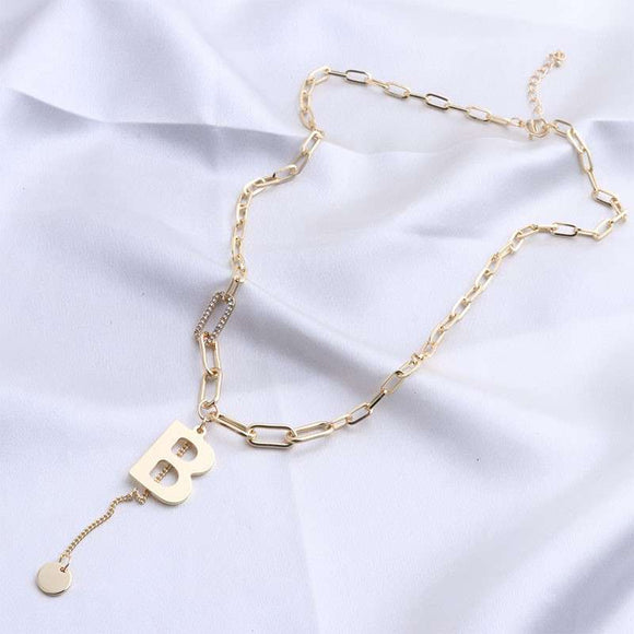 Collar Femenino de Personalidad Moderna