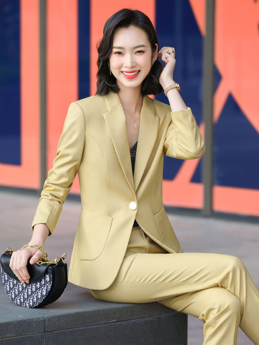 Traje Profesional para Mujer en Poliéster Color Sólido - Image 19