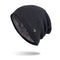 Gorro de Lana Tejido con Etiqueta Iron Label - Calidez y Estilo