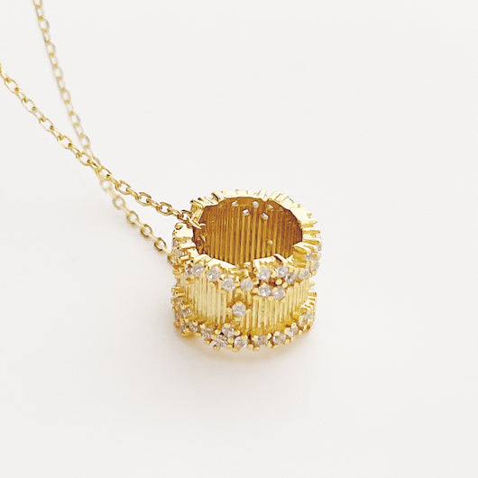 Collar de Oro Giratorio con Cuentas - Diseño Minimalista Chic - Image 9