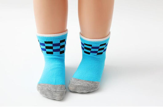 Calcetines Infantiles de Algodón con Diseño de Rayas y Suela Antideslizante - Image 4