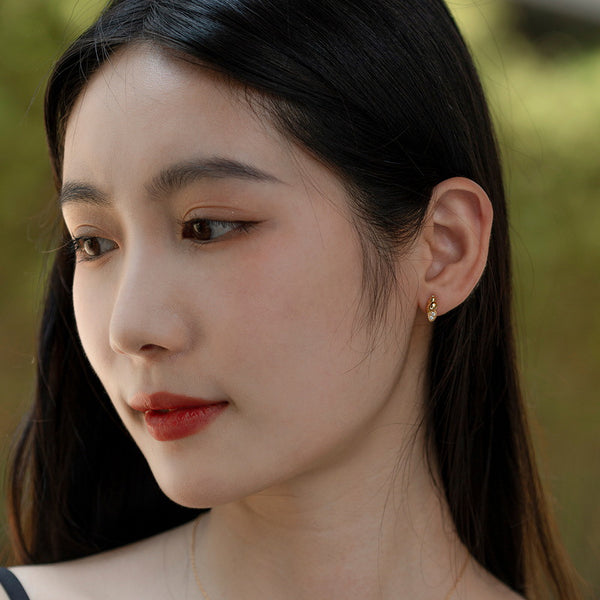 Aretes de Concha Marina con Estilo Festivo - Diseño Elegante en Plata
