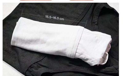 Shorts Deportivos Ajustados para Hombre con Compresión Triangular - Image 8