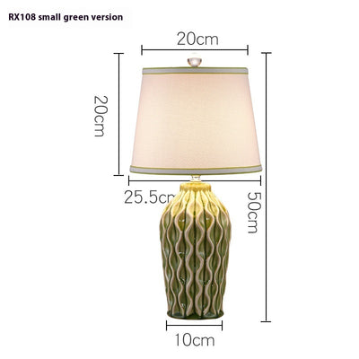 Lámpara de Mesa Estilo Europeo para Dormitorio - Luz Cálida y Elegante - Image 7
