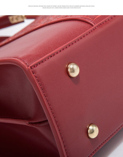 Bolso Rojo de Lujo para Mujer Sofisticada - Image 14