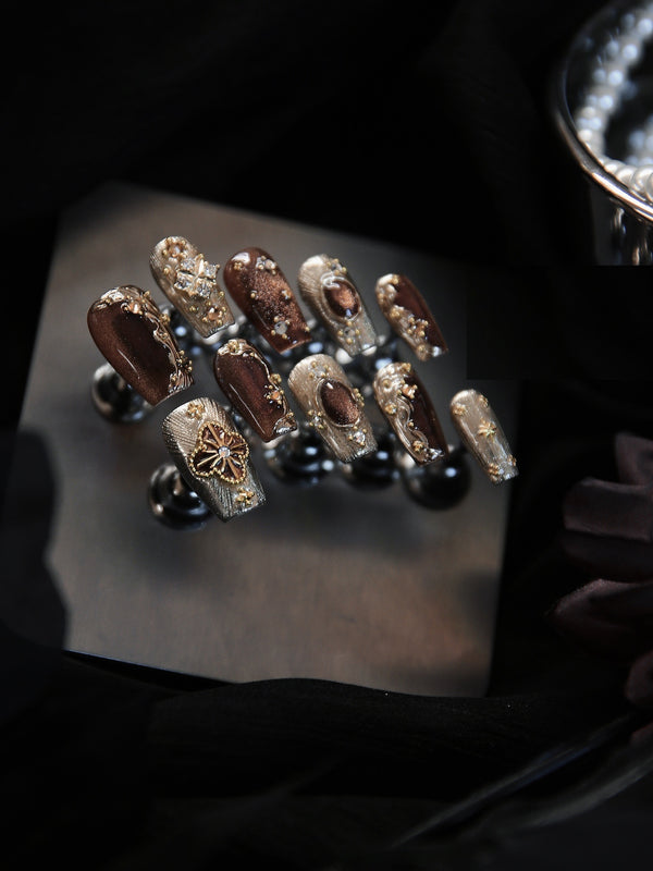 Uñas Personalizadas Buchilati Ámbar Dorado - Manicura Avanzada Estilo Maillard