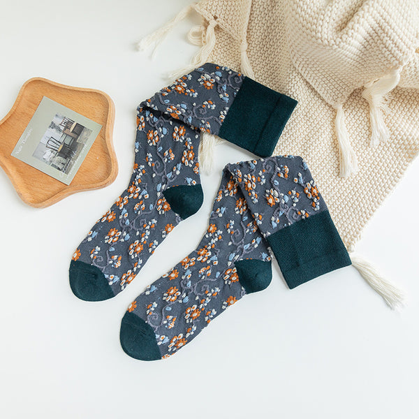 Calcetines Largos de Algodón Peinado con Diseño Floral para Otoño e Invierno - Image 7