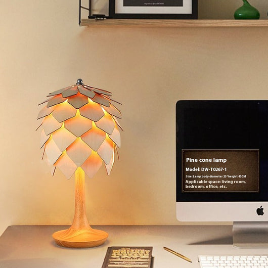 Lámpara de Mesa Estilo Nórdico Minimalista con Piña de Pino - Image 10