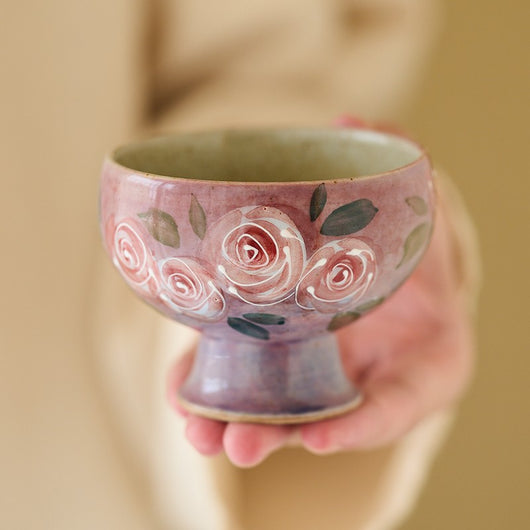 Florero de Porcelana China Pintado a Mano con Rosas - Image 12