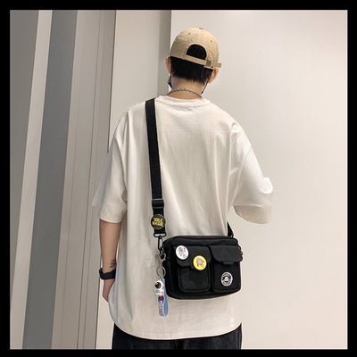 Bolsa Mensajera Crossbody para Hombre con Distintivo - Image 29
