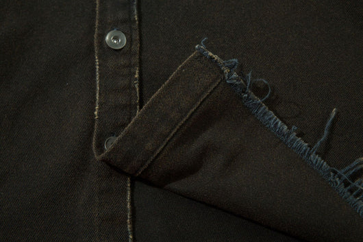 Camisa Denim Desgastado con Estampado Cruzado para Hombre - Image 20
