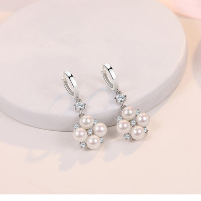 Aretes Largos con Perlas y Cristales Brillantes - Image 8