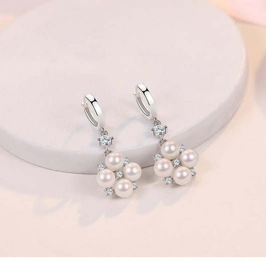 Aretes Largos con Perlas y Cristales Brillantes - Image 8