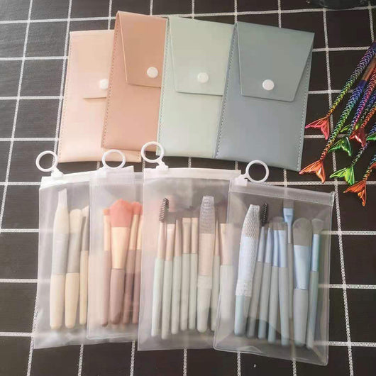 Set de 8 Brochas de Maquillaje Portátil para Viajes - Image 20