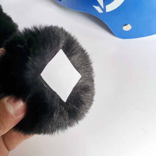 Adornos para Casco de Esquí - Orejas Peludas con Personalidad Divertida - Image 3