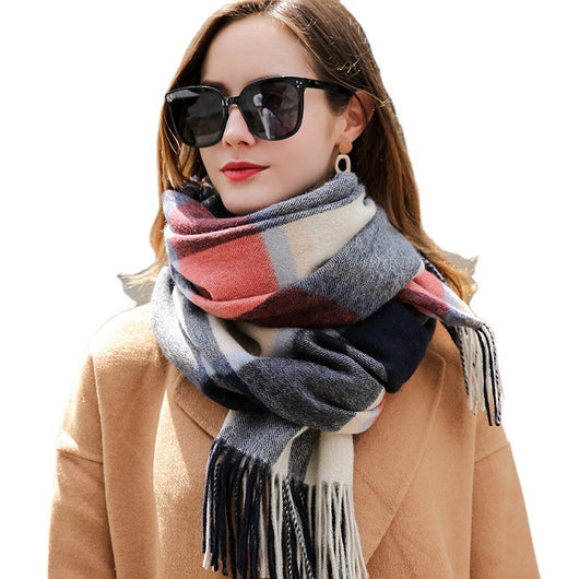 Bufanda Escocesa con Flecos de Lana Pura - Estilo Británico Clásico - Image 6