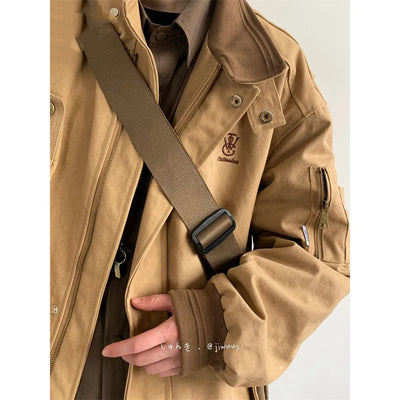 Chaqueta Polo Workwear con Bordado Retro y Bloques de Color - Image 4