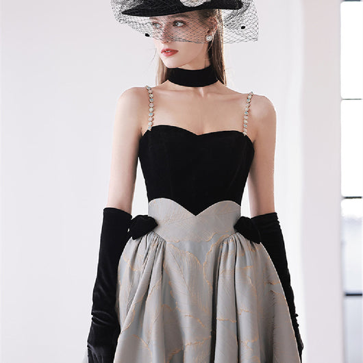 Vestido Elegante para Presentadora de Televisión