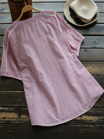 Camisa Casual de Rayas con Parches V-Neck - Image 8