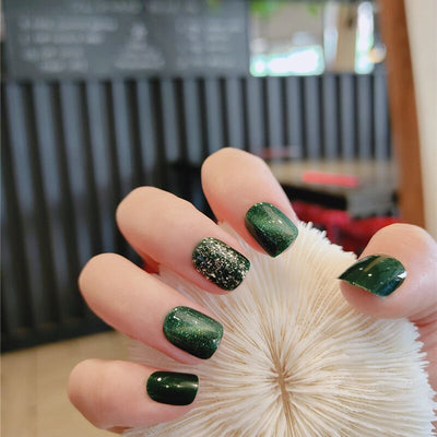 Uñas Postizas Desprendibles con Diamantes Esmeralda - Set de 24 Piezas Acabadas - Image 9