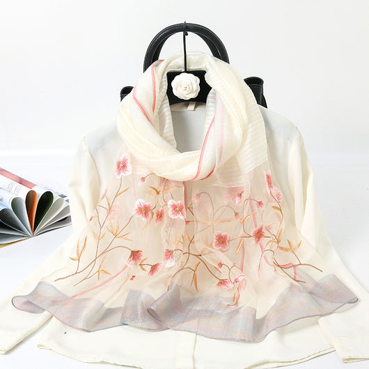 Foulard de Seda Dorado con Bordados - Chal Cheongsam Elegante - Image 16