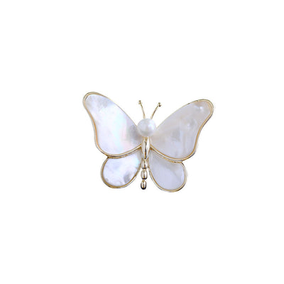 Broche Perla Mariposa Fritilaria de Aguas Profundas - Elegancia Sofisticada - Image 3