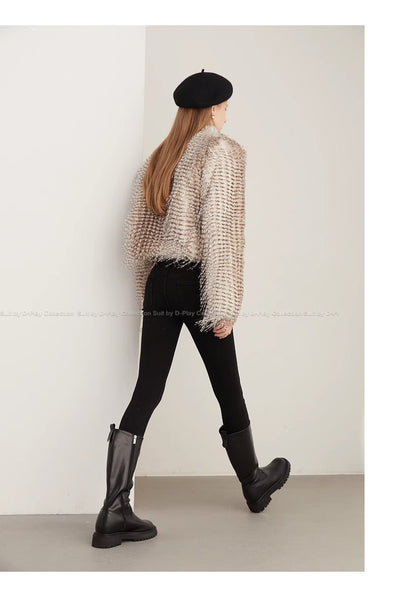 Chaqueta de Invierno para Mujer con Estampado Jacquard y Cuello de Peluche - Image 9