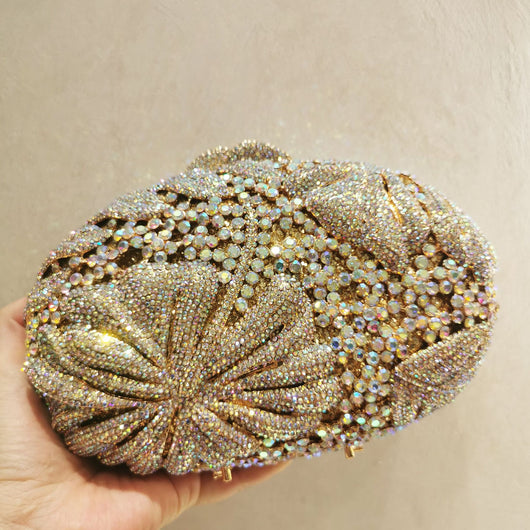 Conjunto Bolso de Noche Elegante con Diamantes y Temperamento de Celebridad - Image 5