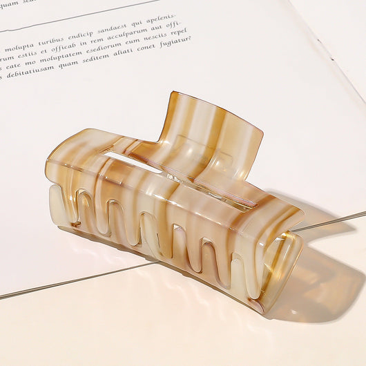 Pinzas para Cabello de Aleación Dorada con Diseño Geométrico Calado - Image 29