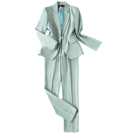 Traje Profesional para Mujer de Corte Impecable - Image 2