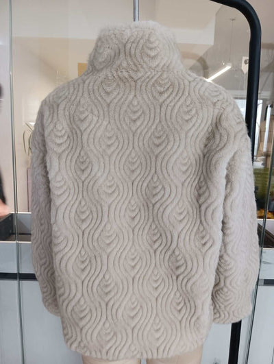 Abrigo Grueso de Cuello Alto y Mangas Largas para Mujer - Image 15